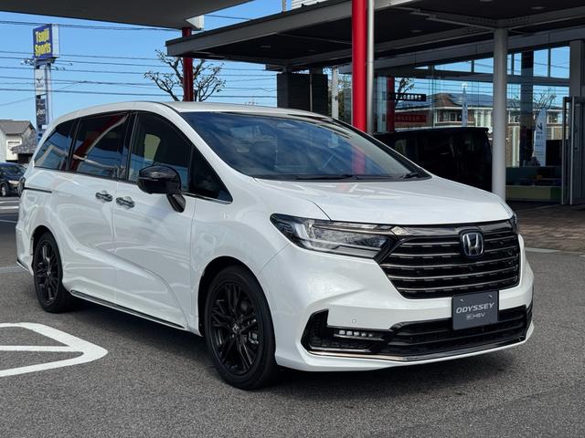 オデッセイハイブリッド e:HEVアブソルート・EXブラックエディション 純正11インチナビ ETC車載器 ハンズフリーパワーテールゲート サイドエアバック 車線逸脱警報 LEDライト インテリキー Wエアコン オートライト オットマン(6枚目)