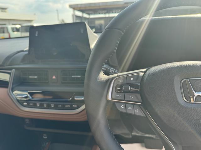 ＷＲ－Ｖ Ｚ＋　クリソナ　追突軽減ブレーキ　サイドエアバッグ　盗難防止システム　運転席エアバッグ　クルコン　横滑り防止　ＬＫＡ　フルオートエアコン　パワーウィンドウ　オートライト　パワーステアリング　キーフリー（21枚目）