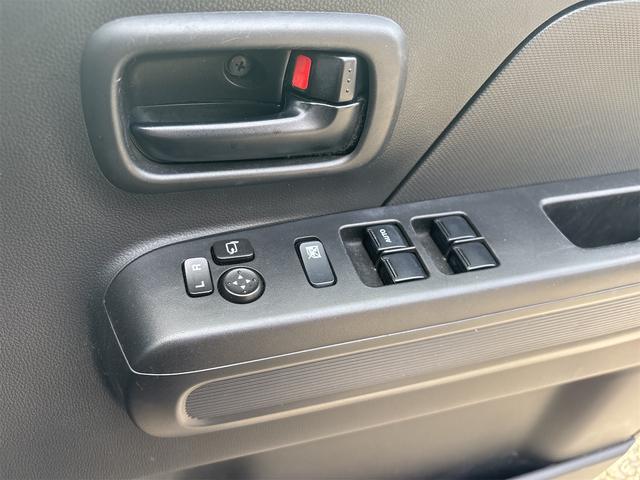 ワゴンR ハイブリッドFX ドライブレコーダー ETC ナビ クリアランスソナー レーンアシスト 衝突被害軽減システム オートライト スマートキー アイドリングストップ 電動格納ミラー シートヒーター ベンチシート CVT(11枚目)