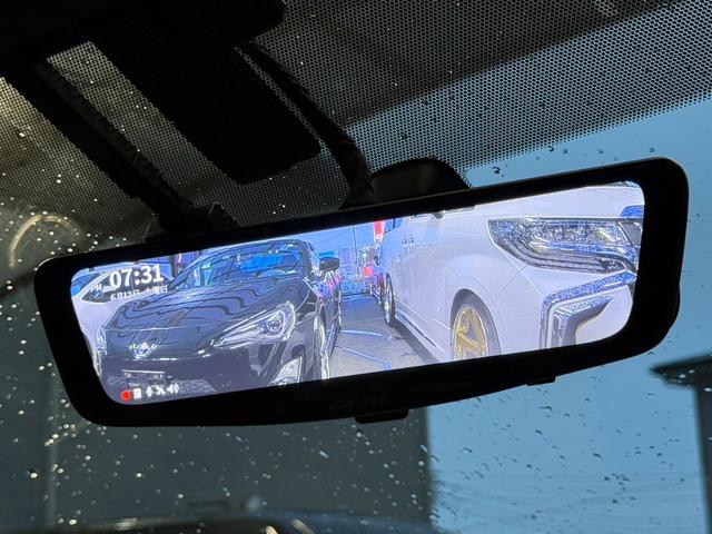 ＷＲＸ ＳＴＩ 　６ＭＴ／禁煙車／ＫＵＨＬフルエアロ／ＢＬＩＴＺ車高調ＤＳＣ＋／ＢＩＧキャリパー／カロッツェリアナビ＋ＨＤＭＩ＋前後ドラレコ／ＫＵＨＬ車検対応マフラー／ＶＥＲＺ１９インチＡＷ／ＣＯＲＡＺＯＮＬＥＤテール（7枚目）