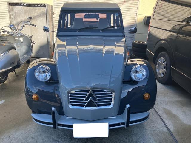 2CV6 チャールストン キャンバストップ(2枚目)