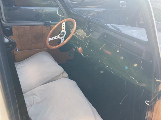 2CV6 チャールストン キャンバストップ(20枚目)