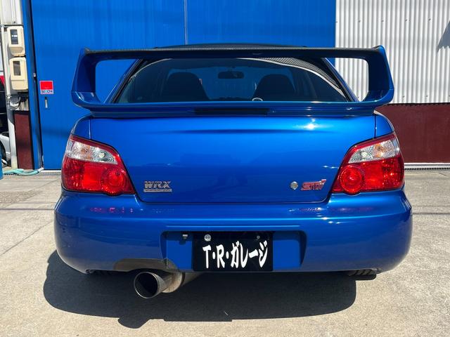 インプレッサ ＷＲＸ　ＳＴｉ　６速マニュアル　社外エキマニ　ＨＫＳキャタライザー　フジツボマフラー　チャージスピードカーボンボンネット　ＶＯＬＴＥＸバンパー　ＨＫＳ車高調　Ｄｅｆｉ追加メーター　ＳＳＲ１８インチアルミ　ブーコン（14枚目）