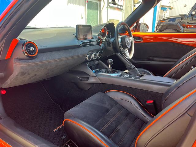 ロードスターRF 30周年記念車 1オーナー 国内139台限定車 専用ボディ色 6速MT マツダコネクト BOSEサウンド RAYS製17インチ専用ホイール オレンジブレンボキャリパー RECARO製専用シート マツダオプションエアロ(54枚目)