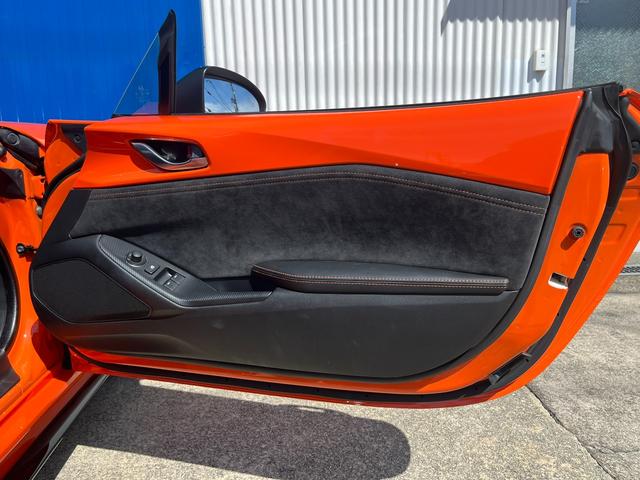 ロードスターRF 30周年記念車 1オーナー 国内139台限定車 専用ボディ色 6速MT マツダコネクト BOSEサウンド RAYS製17インチ専用ホイール オレンジブレンボキャリパー RECARO製専用シート マツダオプションエアロ(58枚目)