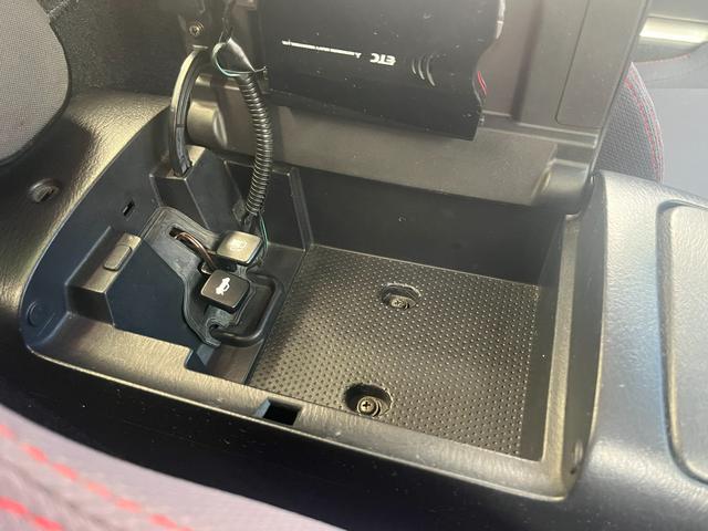 MAZDA ROADSTER MV LIMITED