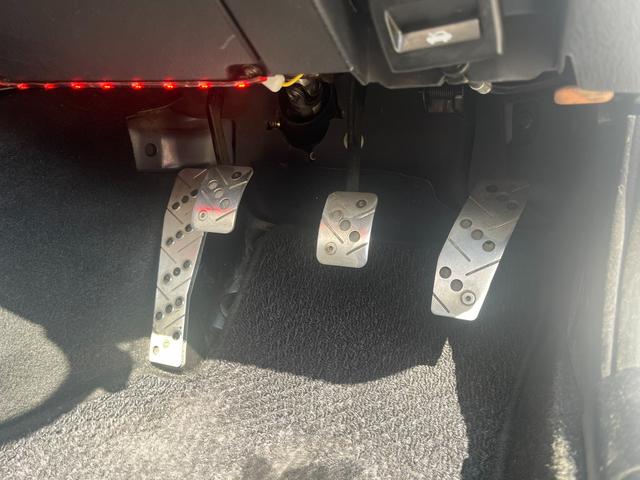 MAZDA ROADSTER MV LIMITED