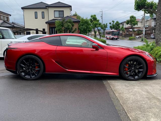 LC(レクサス)LC500 Lパッケージ メーカーナビTV Bカメラ レザーシート フロントリップ TRDエアロ 21インチAW AWブラックアウト パノラマルーフ 衝突軽減システム BSM レーダークルーズコントロールの中古車詳細 | 中古車検索ならKuruTown ... LC(レクサス)LC500 Lパッケージ メーカーナビTV Bカメラ レザーシート フロントリップ TRDエアロ 21インチAW AWブラックアウト パノラマルーフ 衝突軽減システム BSM レーダークルーズコントロールの中古車詳細 | 中古車検索ならKuruTown ...