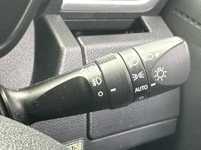 タンク カスタムＧ－Ｔ　純正９インチナビ　フルセグ　両側電動スライドドア　レーダークルーズコントロール　衝突軽減ブレーキ　クリアランスソナー　シートヒーター　バックカメラ　ＬＥＤヘッド　純正１６インチアルミ　オートハイビーム（34枚目）