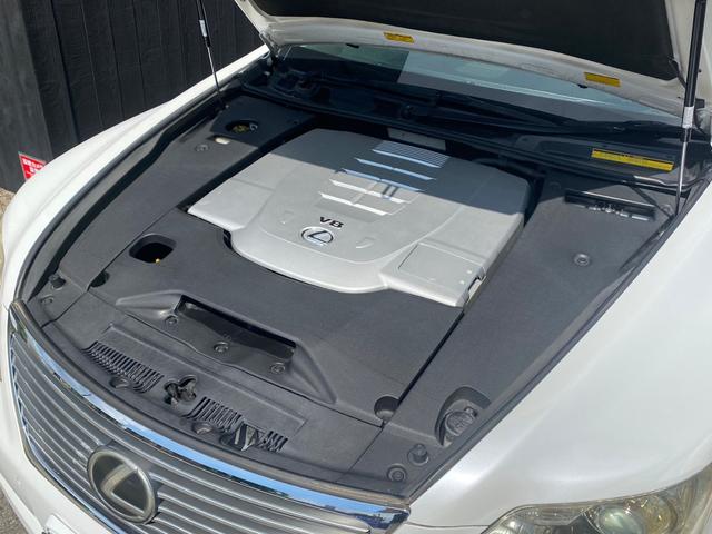 ＬＳ４６０　Ｉパッケージ　純正マルチナビ　サンルーフ　黒本革　クルーズコントロール　パーキングソナー　シートヒーター＆シートエアコン　ステアリングヒーター　すっどコンビステアリング　ＥＴＣ　バックカメラ　パワーシート(37枚目)