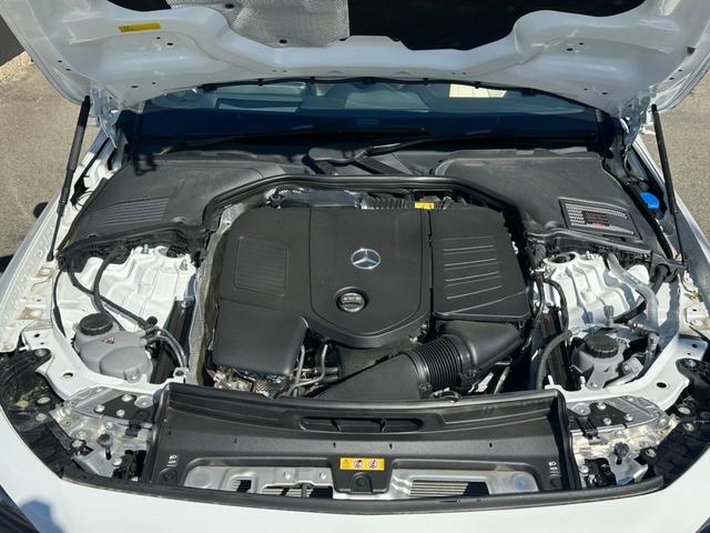 ＣＬＥ ＣＬＥ２００　クーペ　スポーツ　サンルーフ　純正マルチナビ　フルセグ　全周囲カメラ　衝突軽減　アダプティプコントロール　シートヒーター　ベンチレーション　レザーシート　パワーシート　電動リアゲート　ＬＥＤヘッドライト　スマートキー（13枚目）