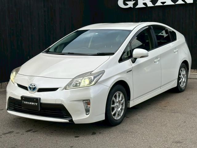 プリウス Ｓ　純正７インチ　ＳＤナビ　フルセグ　ＤＶＤ再生可能　バックカメラ　ＬＥＤヘッドライト　スマートキー　プッシュスタート　ステアリングスイッチ　ＥＴＣ車載器（17枚目）