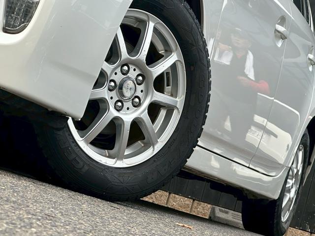 プリウス Ｓ　純正７インチ　ＳＤナビ　フルセグ　ＤＶＤ再生可能　バックカメラ　ＬＥＤヘッドライト　スマートキー　プッシュスタート　ステアリングスイッチ　ＥＴＣ車載器（19枚目）