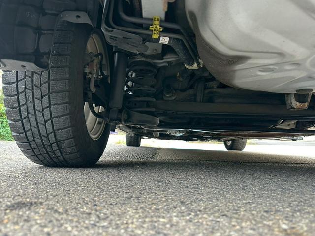 プリウス Ｓ　純正７インチ　ＳＤナビ　フルセグ　ＤＶＤ再生可能　バックカメラ　ＬＥＤヘッドライト　スマートキー　プッシュスタート　ステアリングスイッチ　ＥＴＣ車載器（44枚目）