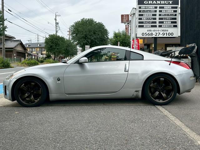 フェアレディZ ベースグレード GTウィング 6速MT車両 MOMOステアリング 純正アルミホイールブロンズ塗装 3連メーター ETC CD再生 エアコン パワーステアリング パワーウィンドウ(12枚目)