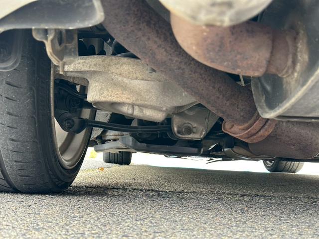 フェアレディZ ベースグレード GTウィング 6速MT車両 MOMOステアリング 純正アルミホイールブロンズ塗装 3連メーター ETC CD再生 エアコン パワーステアリング パワーウィンドウ(39枚目)