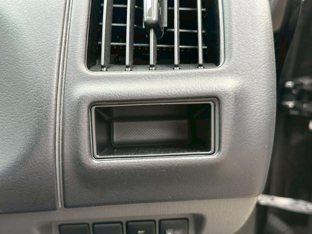 プリウスアルファ S TRDエアロ ALPINE9インチナビゲーション フルセグ CD・DVD再生 ETC スマートキー フォグライト ステリモ 純正16インチアルミホイール 電動格納ミラー EV/ECO/POWERモード(66枚目)