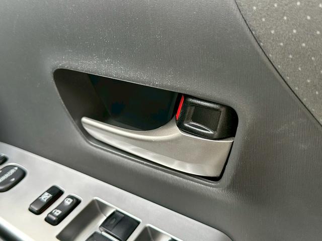 プリウスアルファ S TRDエアロ ALPINE9インチナビゲーション フルセグ CD・DVD再生 ETC スマートキー フォグライト ステリモ 純正16インチアルミホイール 電動格納ミラー EV/ECO/POWERモード(70枚目)