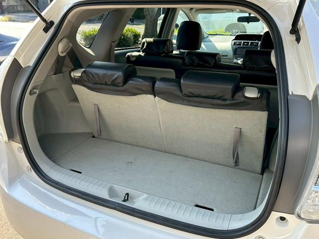 プリウスアルファ G クルーズコントロール バックカメラ BBSアルミホイール 純正SDナビゲーション CD・DVD再生 フルセグ視聴 スマートキー ビルドインETC ステアリングリモコン フォグライト Bluetooth(15枚目)