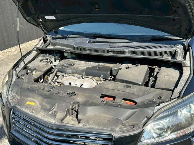 マークXジオ 240G ブラックパールリミテッド バックカメラ 純正SDナビゲーション フルセグ CD・DVD再生 スマートキー 電動シート ステアリングリモコン 純正18インチアルミホイール フォグライト 3列シート 電動格納ミラー助手席エアバック(16枚目)