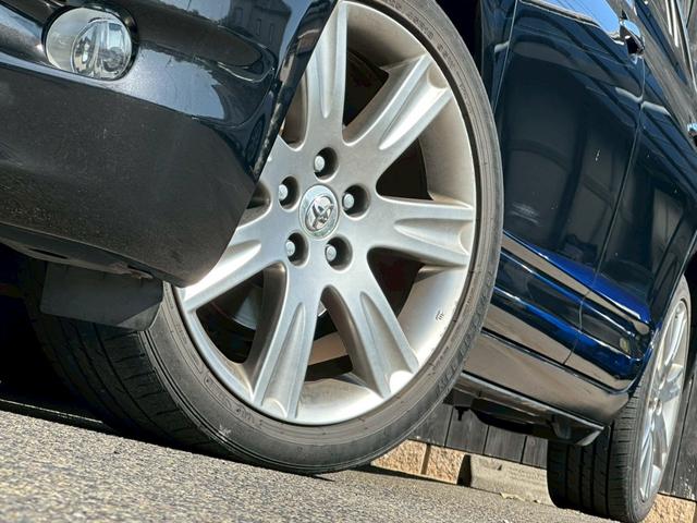 マークXジオ 240G ブラックパールリミテッド バックカメラ 純正SDナビゲーション フルセグ CD・DVD再生 スマートキー 電動シート ステアリングリモコン 純正18インチアルミホイール フォグライト 3列シート 電動格納ミラー助手席エアバック(17枚目)