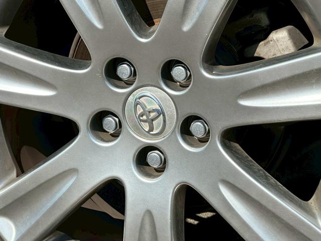 マークXジオ 240G ブラックパールリミテッド バックカメラ 純正SDナビゲーション フルセグ CD・DVD再生 スマートキー 電動シート ステアリングリモコン 純正18インチアルミホイール フォグライト 3列シート 電動格納ミラー助手席エアバック(30枚目)