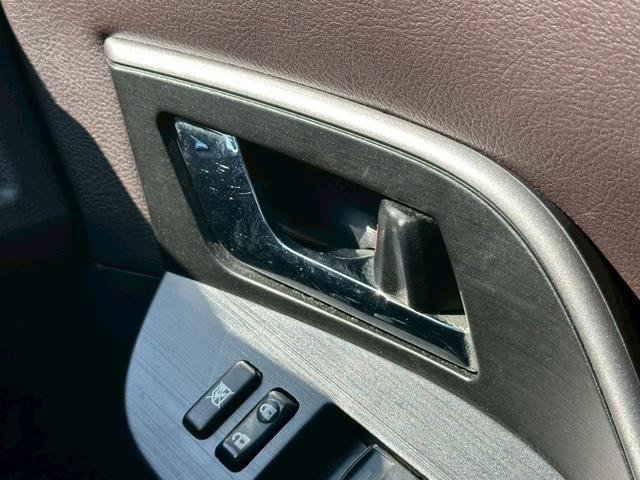 マークXジオ 240G ブラックパールリミテッド バックカメラ 純正SDナビゲーション フルセグ CD・DVD再生 スマートキー 電動シート ステアリングリモコン 純正18インチアルミホイール フォグライト 3列シート 電動格納ミラー助手席エアバック(60枚目)