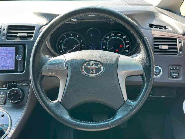 マークXジオ 240G ブラックパールリミテッド バックカメラ 純正SDナビゲーション フルセグ CD・DVD再生 スマートキー 電動シート ステアリングリモコン 純正18インチアルミホイール フォグライト 3列シート 電動格納ミラー助手席エアバック(62枚目)