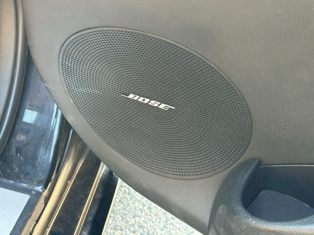 【ＢＯＳＥサウンド】オプションのプレミアムサウンドシステム装備。