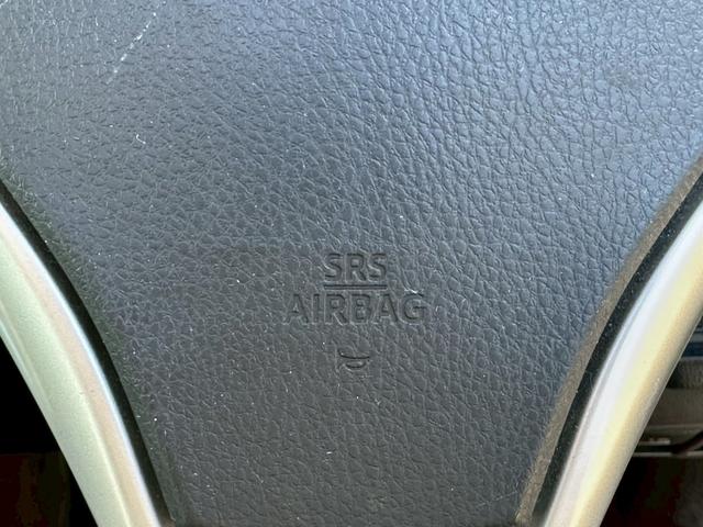 ヴォクシー ＺＳ　煌　両側電動スライドドア　純正９インチナビゲーション　フルセグ　純正フリップダウンモニター　バックカメラ　スマートキー　ＣＤ・ＤＶＤ再生　ＥＴＣ　純正アルミホイール　フォグライト　オートライト（50枚目）