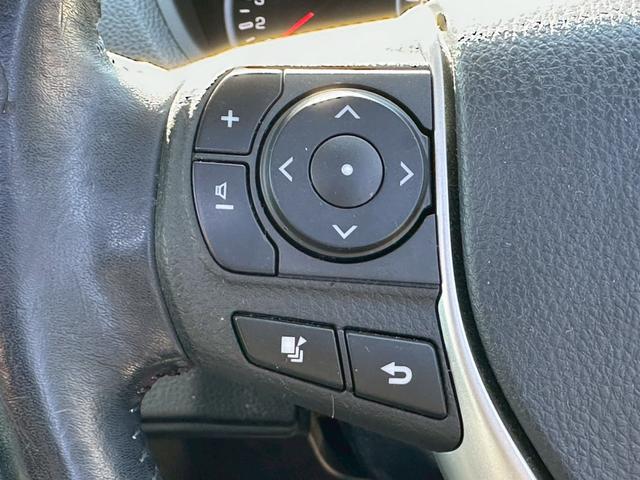 ヴォクシー ＺＳ　煌　両側電動スライドドア　純正９インチナビゲーション　フルセグ　純正フリップダウンモニター　バックカメラ　スマートキー　ＣＤ・ＤＶＤ再生　ＥＴＣ　純正アルミホイール　フォグライト　オートライト（51枚目）