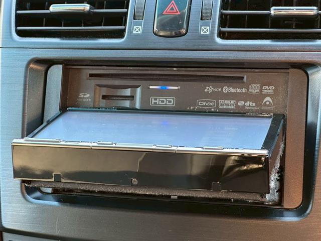 マークＸジオ ２４０Ｇ　ＡＬＰＩＮＥ７インチＨＤＤナビゲーション　ＣＤ・ＤＶＤ再生　ＥＴＣ　スマートキー　電動シート　Ｂｌｕｅｔｏｏｔｈ接続　助手席エアバック　純正アルミホイール　オートライト　フォグライト　スペアキー（10枚目）