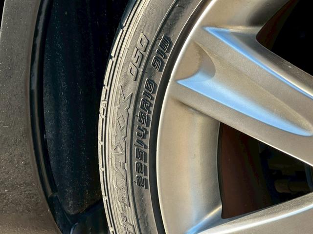 マークＸジオ ２４０Ｇ　ＡＬＰＩＮＥ７インチＨＤＤナビゲーション　ＣＤ・ＤＶＤ再生　ＥＴＣ　スマートキー　電動シート　Ｂｌｕｅｔｏｏｔｈ接続　助手席エアバック　純正アルミホイール　オートライト　フォグライト　スペアキー（34枚目）