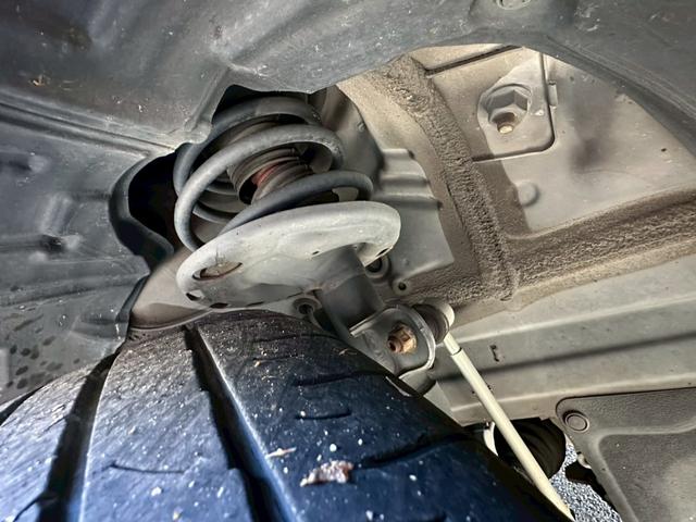 マークＸジオ ２４０Ｇ　ＡＬＰＩＮＥ７インチＨＤＤナビゲーション　ＣＤ・ＤＶＤ再生　ＥＴＣ　スマートキー　電動シート　Ｂｌｕｅｔｏｏｔｈ接続　助手席エアバック　純正アルミホイール　オートライト　フォグライト　スペアキー（38枚目）