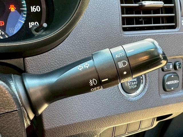 マークＸジオ ２４０Ｇ　ＡＬＰＩＮＥ７インチＨＤＤナビゲーション　ＣＤ・ＤＶＤ再生　ＥＴＣ　スマートキー　電動シート　Ｂｌｕｅｔｏｏｔｈ接続　助手席エアバック　純正アルミホイール　オートライト　フォグライト　スペアキー（59枚目）