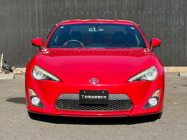 ８６ ＧＴリミテッド　ワンオーナー　７インチナビゲーション　フルセグ　ＣＤ・ＤＶＤ再生　Ｂｌｕｅｔｏｏｔｈオーディオ　ＥＴＣ　パドルシフト　オートライト　シートヒーター　スマートキー　純正１７インチアルミホイール（37枚目）