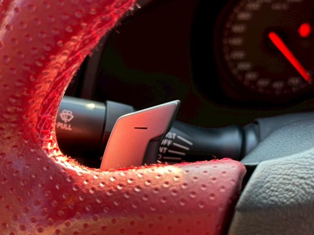 ８６ ＧＴリミテッド　ワンオーナー　７インチナビゲーション　フルセグ　ＣＤ・ＤＶＤ再生　Ｂｌｕｅｔｏｏｔｈオーディオ　ＥＴＣ　パドルシフト　オートライト　シートヒーター　スマートキー　純正１７インチアルミホイール（58枚目）