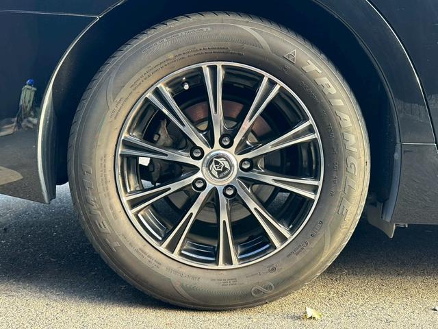 マークＸ プレミアム　シートヒーター　クルーズコントロール　フルセグ　ＣＤ・ＤＶＤ再生　ＲＩＺＬＥＹ１６インチアルミ　純正７インチナビ　ＥＴＣ　ハーフレザーシート　オートライト　バックカメラ　電動シート　スマートキー（31枚目）