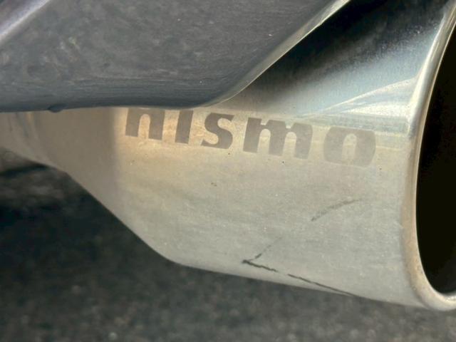 フェアレディZ 40thアニバーサリー NISMOマフラー BOSEサウンド 純正HDDナビ NISMOヘッドライト ETC 純正19インチアルミホイール 電動シート シートヒーター スマートキー パドルシフト ハーフレザーシート ワンセグ(2枚目)