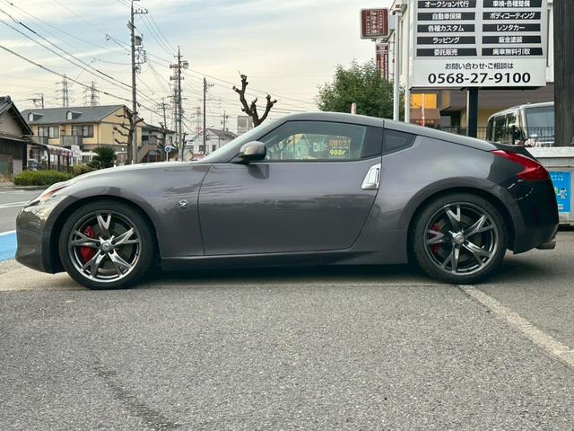 フェアレディZ 40thアニバーサリー NISMOマフラー BOSEサウンド 純正HDDナビ NISMOヘッドライト ETC 純正19インチアルミホイール 電動シート シートヒーター スマートキー パドルシフト ハーフレザーシート ワンセグ(12枚目)