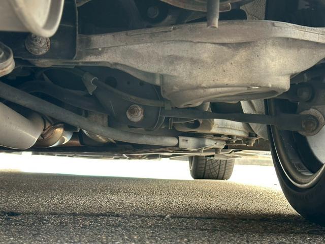 フェアレディZ 40thアニバーサリー NISMOマフラー BOSEサウンド 純正HDDナビ NISMOヘッドライト ETC 純正19インチアルミホイール 電動シート シートヒーター スマートキー パドルシフト ハーフレザーシート ワンセグ(46枚目)