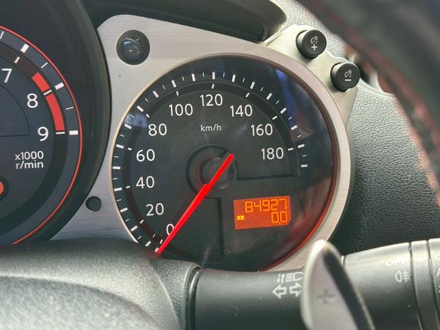 フェアレディZ 40thアニバーサリー NISMOマフラー BOSEサウンド 純正HDDナビ NISMOヘッドライト ETC 純正19インチアルミホイール 電動シート シートヒーター スマートキー パドルシフト ハーフレザーシート ワンセグ(65枚目)