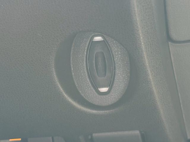 フェアレディZ 40thアニバーサリー NISMOマフラー BOSEサウンド 純正HDDナビ NISMOヘッドライト ETC 純正19インチアルミホイール 電動シート シートヒーター スマートキー パドルシフト ハーフレザーシート ワンセグ(67枚目)