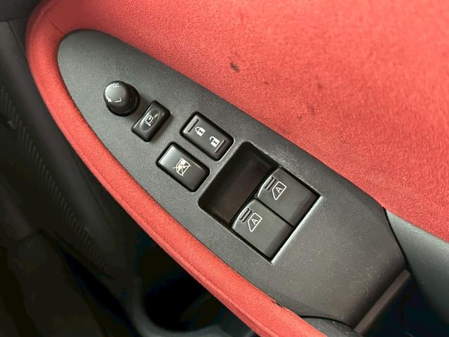 フェアレディZ 40thアニバーサリー NISMOマフラー BOSEサウンド 純正HDDナビ NISMOヘッドライト ETC 純正19インチアルミホイール 電動シート シートヒーター スマートキー パドルシフト ハーフレザーシート ワンセグ(69枚目)