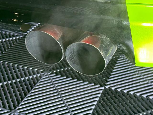 ＭＲ－Ｓ Ｓエディション　全塗装車両　ＢＲＩＴＺ／ＤＡＭＰＥＲＺＺ－Ｒ車高調　ＧＴウィング　フルエアロ　４連マフラー　ワンセグナビ　ＣＤ再生　黒色ソフトトップ　社外１７インチアルミホイール　助手席エアバック　５速ＭＴ車両（43枚目）