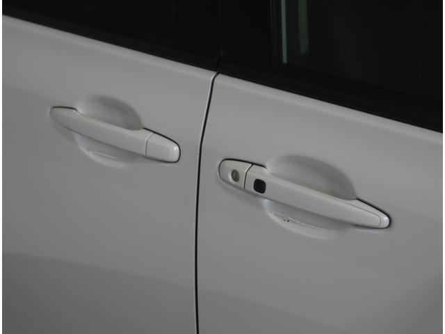ノア Ｘ　スペシャルエディション　目玉車　車検整備渡し　ＢＴナビ　７インチワイドナビ（ラジオ・ＴＶ・ＣＤ・ＤＶＤ・Ｂｌｕｅｔｏｏｔｈ・ＭＳＶ・ＳＤ）　ＥＴＣ　バックカメラ　ＨＩＤオートヘッドライト　後席両側電動スライドドア　フロアマット　ドアバイザー　認定中古車（29枚目）