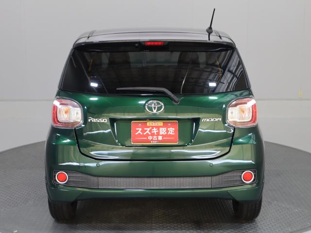 パッソ モーダ　Ｇパッケージ　車検整備渡し　ナビ・ＥＴＣ・バックＣ　７インチワイドナビ（ラジオ・ＴＶ・ＣＤ・ＤＶＤ・Ｂｌｕｅｔｏｏｔｈ・ＭＳＶ・ＳＤ）　ＥＴＣ　バックカメラ　衝突被害軽減ブレーキ　ＬＥＤオートヘッドライト　フロアマット　ドアバイザー　認定中古車（25枚目）