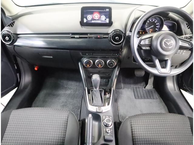 デミオ 13S 純正OPナビ・ETC・全方位カメラ・フロアマット 純正OPナビ(ラジオ・TV・CD・DVD・Bluetooth・USB・AUX) ETC 全方位カメラ 前後ブレーキサポート ハイビームアシスト付LEDオートヘッドライト フロアマット ドアバイザー(8枚目)