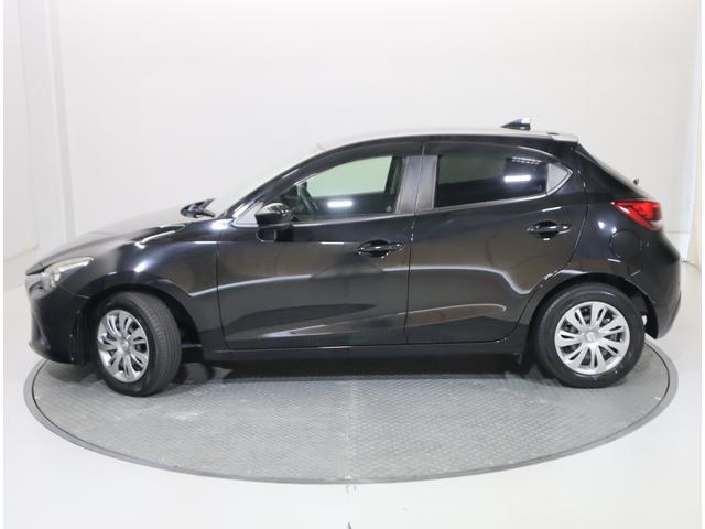 デミオ 13S 純正OPナビ・ETC・全方位カメラ・フロアマット 純正OPナビ(ラジオ・TV・CD・DVD・Bluetooth・USB・AUX) ETC 全方位カメラ 前後ブレーキサポート ハイビームアシスト付LEDオートヘッドライト フロアマット ドアバイザー(23枚目)