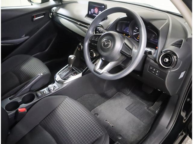 デミオ 13S 純正OPナビ・ETC・全方位カメラ・フロアマット 純正OPナビ(ラジオ・TV・CD・DVD・Bluetooth・USB・AUX) ETC 全方位カメラ 前後ブレーキサポート ハイビームアシスト付LEDオートヘッドライト フロアマット ドアバイザー(51枚目)